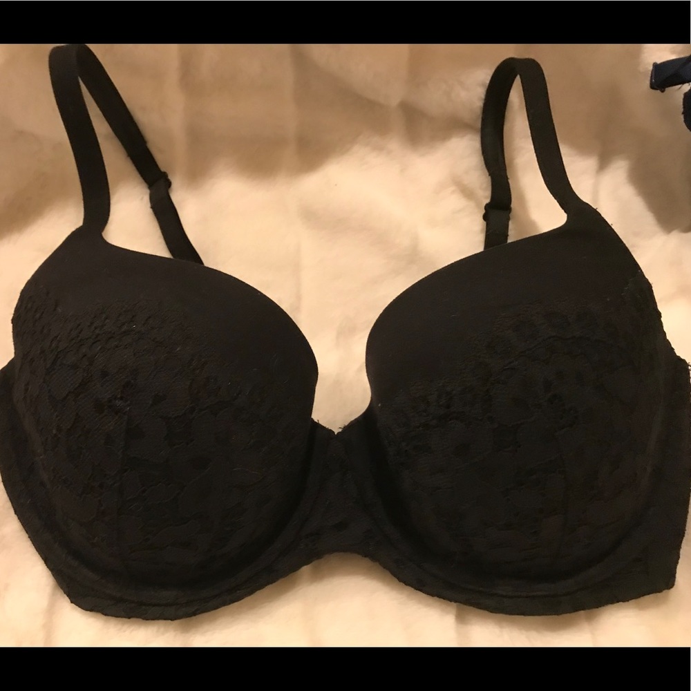 Victoria’s Secret Body by Victoria lined Demi